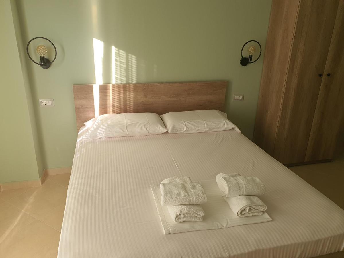 Deni Sea View Apartment Vlorë Екстериор снимка