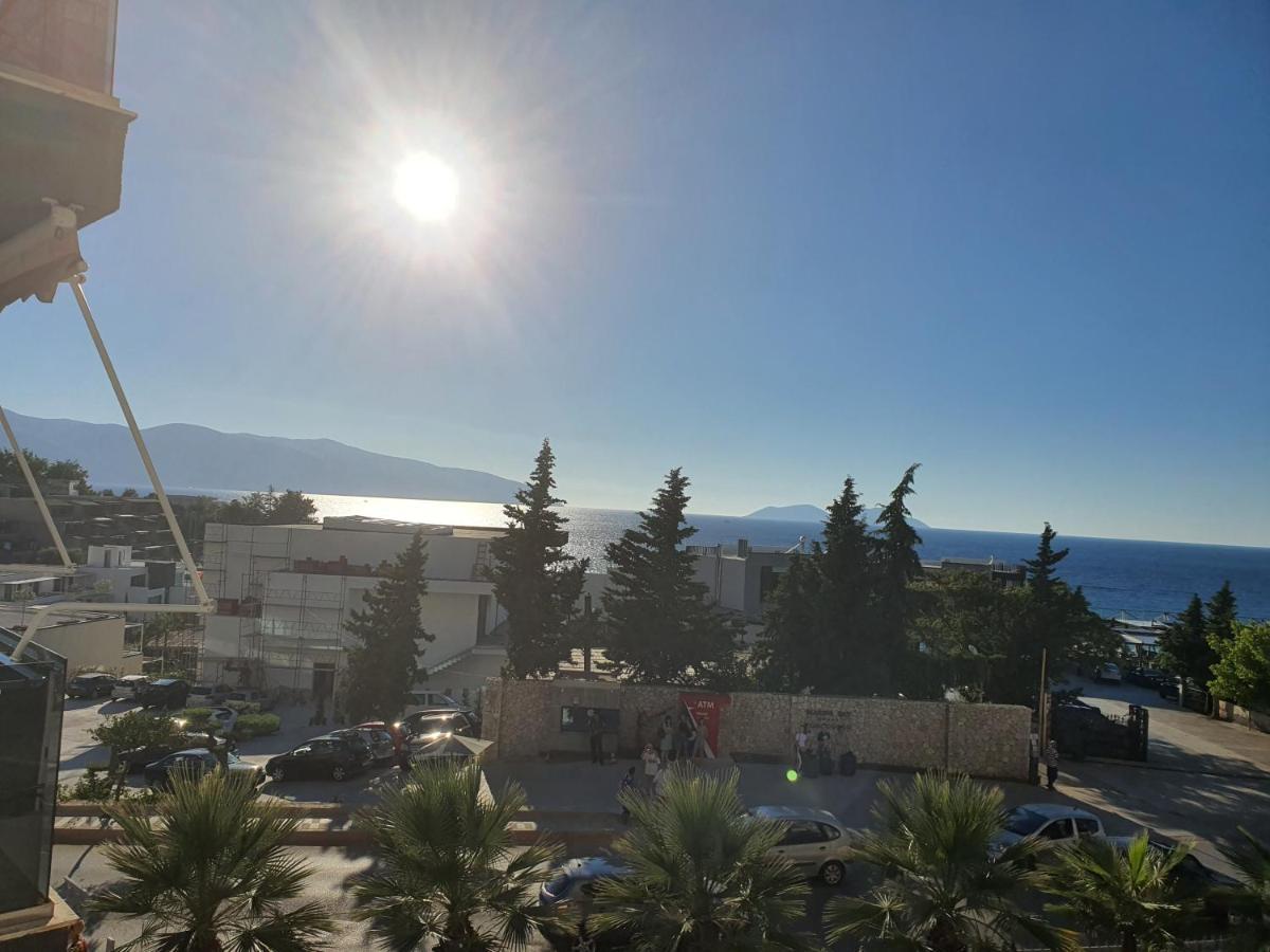 Deni Sea View Apartment Vlorë Екстериор снимка