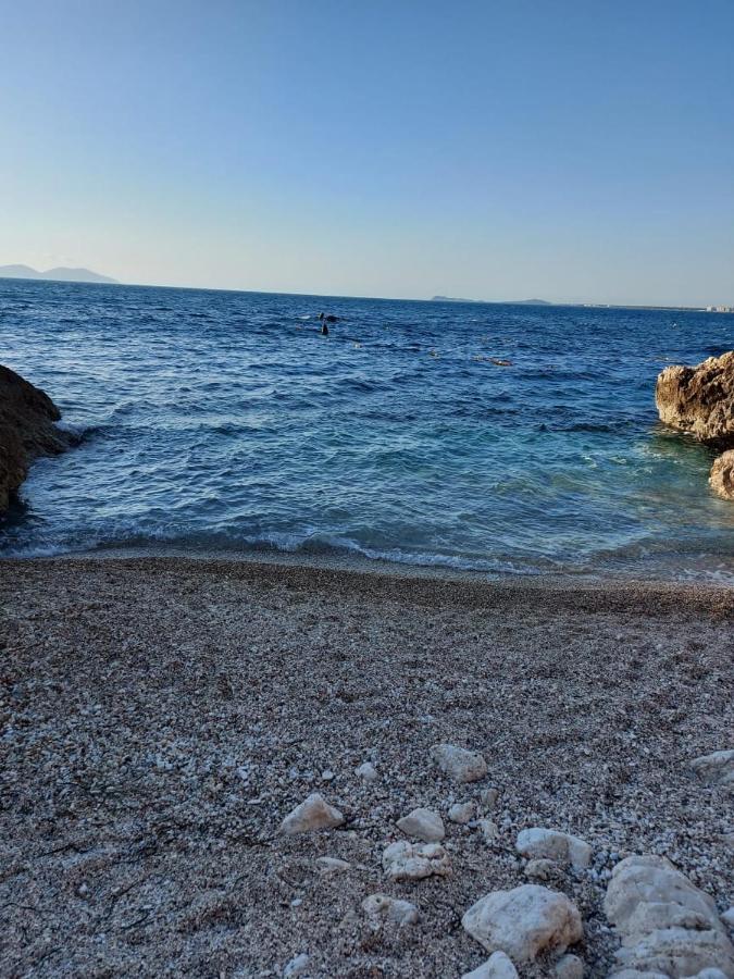 Deni Sea View Apartment Vlorë Екстериор снимка