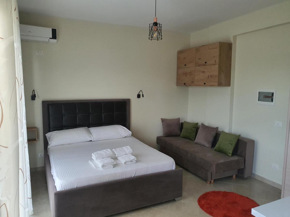 Deni Sea View Apartment Vlorë Екстериор снимка