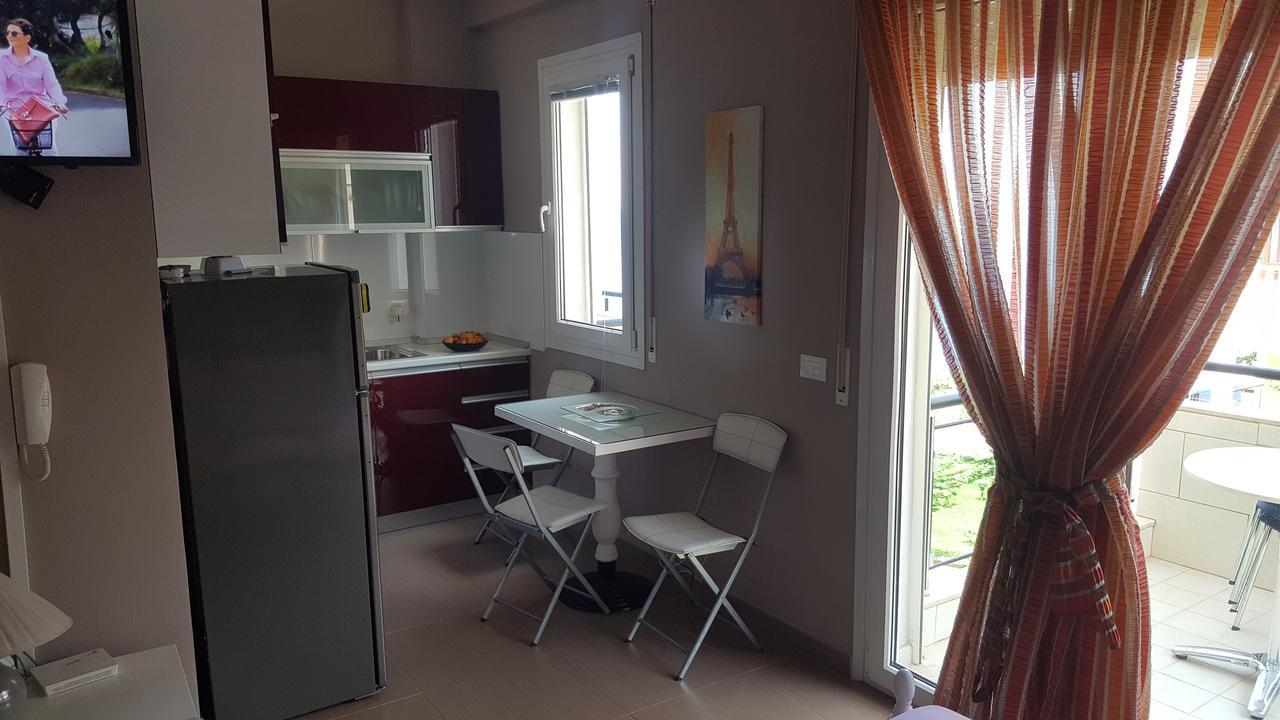 Deni Sea View Apartment Vlorë Екстериор снимка
