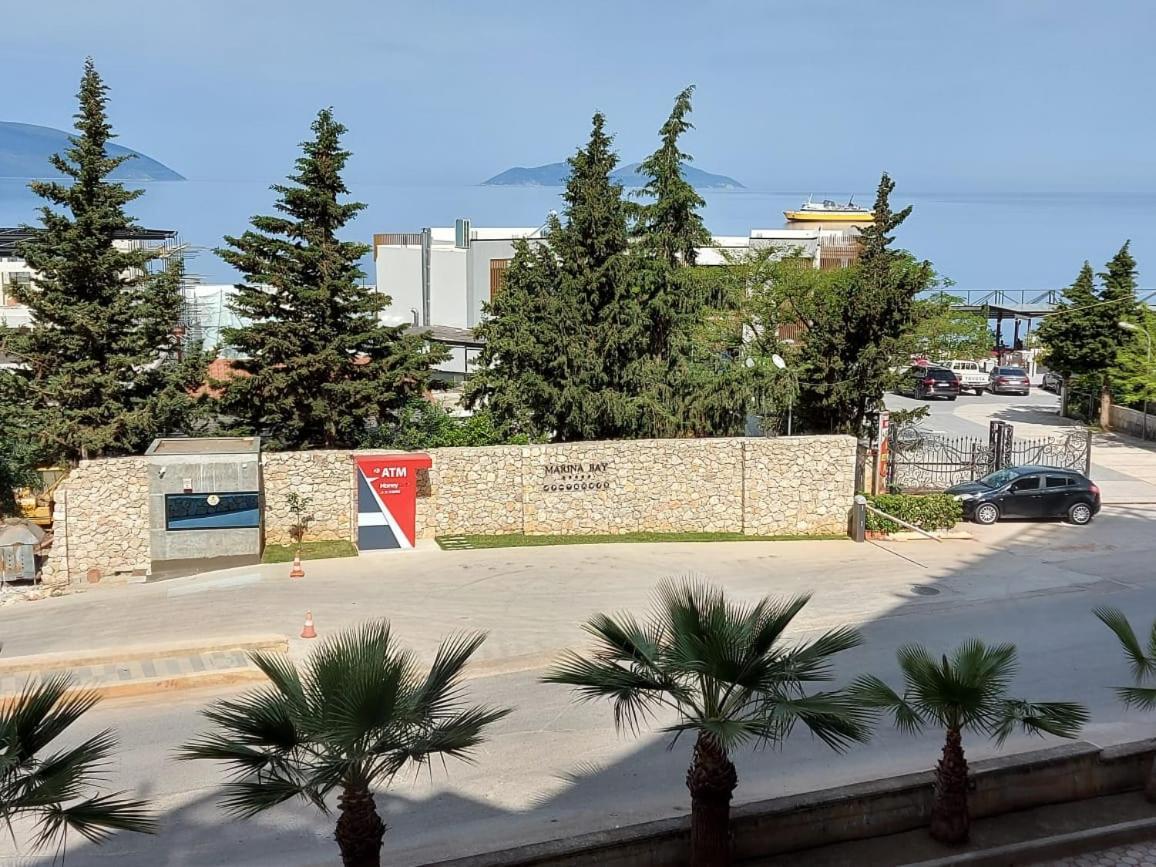 Deni Sea View Apartment Vlorë Екстериор снимка