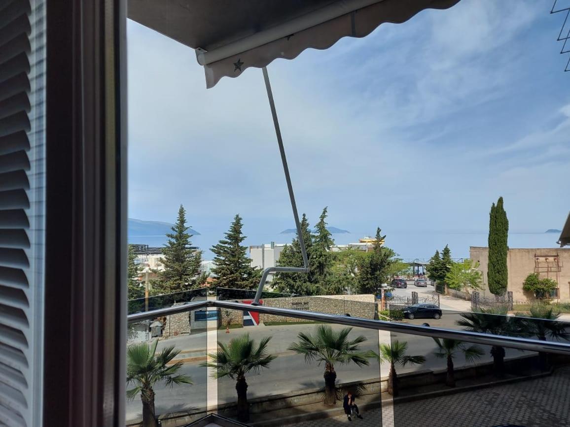 Deni Sea View Apartment Vlorë Екстериор снимка